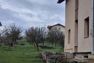 Casa la cheie cu garaj, D+P+E, 200 mpu, 1 400 mpt, central Dezmir - 2