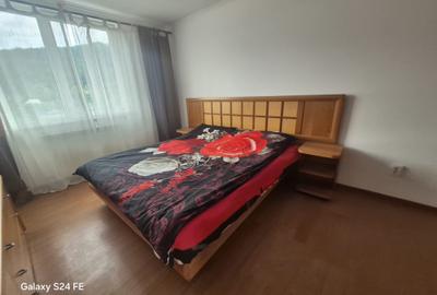 APARTAMENT 3 CAMERE – ZONA CENTRU – PRIVELIȘTE PANORAMICĂ SPRE MUNTE - 4