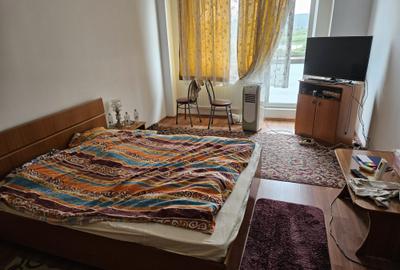 Garsonieră decomandată în Tudor Vladimirescu