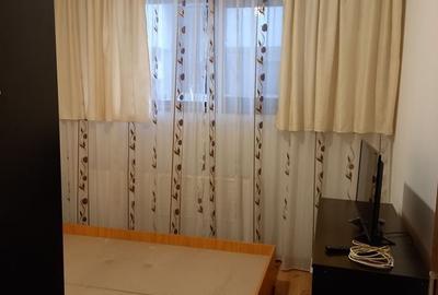 Apartament 2 camere mobilat, centrala proprie, metrou 1 Decembrie - 1