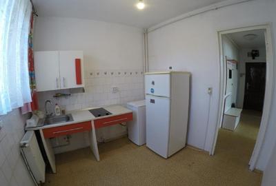 Apartament 3 camere luminos, orientare sudică, cu boxa, Bd Griviței, Brașov - 3