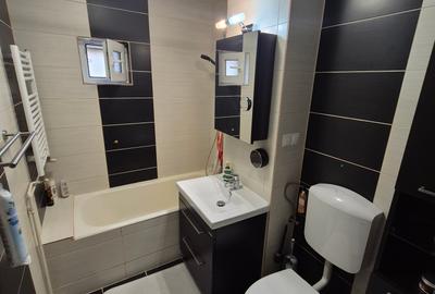 2 Cam--5 Min Iulius Town-Mobilat-Utilat-Centrala-54MP-97.500 Euro! - 13
