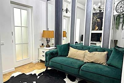 Garsonieră decomandată, mobilată în Universitate