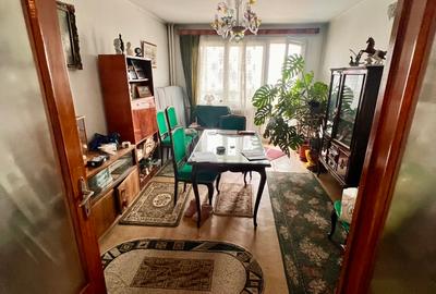 IANCULUI / MEGA MALL / DECOMANDAT / BALCON TIP TERASA / SPATIOS - 1