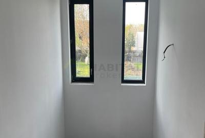 Vilă spațioasă Tunari | Curte mare | Complex închis - 21