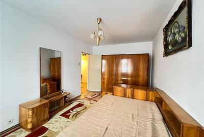 Vanzare apartament 2 camere - Astra, strada Cocorului - 15