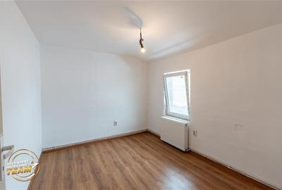 Accesibilitate si farmecul unei case cu garaj, locatie de referinta, Central, Ta - 10