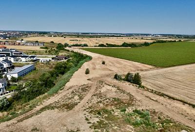 Teren Construcții intravilan de 13629 mp, în Tunari