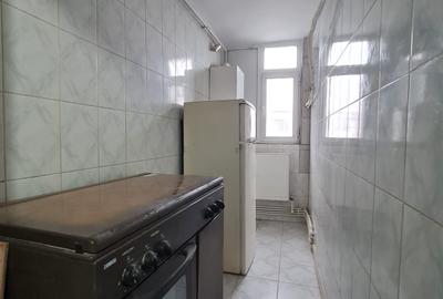 Vanzare apt 3 camere transformat in 2 camere, in Galati, Micro 39A, centrala - 11