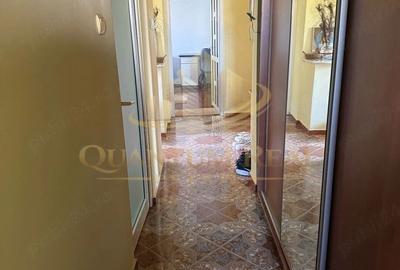 Apartament 3 camere-Obregia,Piata Straduintei,Bloc 1980 - 2