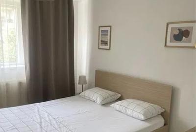 Dristor, garsoniera, 300 euro, 5 minute metrou, moderna - 1