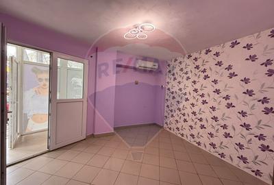 Spațiu comercial stradal 61 mp, Bd. Chisinau - vitrina si acces direct - 1