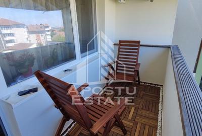 Apartament cu 4 camere, decomandat, 96 mp utili , zona Girocului - 13