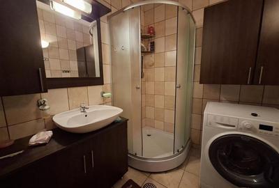 Casa 4 camere pivnita curte individuala Zona Lazaret - 14