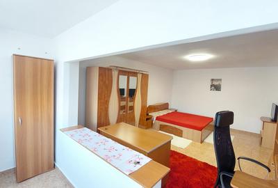 Comision 0% // Bloc 1990 anvelopat// Garsoniera decomandata Decebal // Mobilata - 1