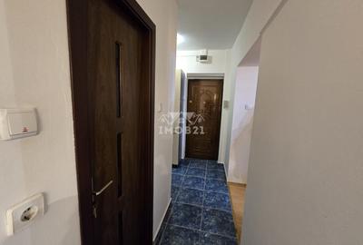 Inchiriere garsoniera spatioasa zona republicii Catedrala - 12