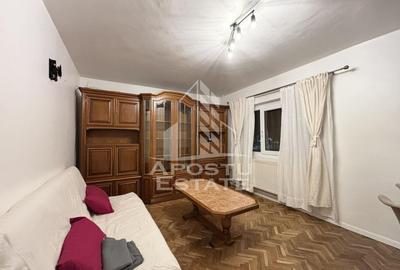 Apartament cu 2 camere decomandat, mobilat în Aradului