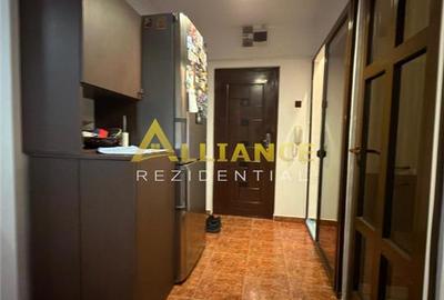 Brancoveanu Apartament 3 camere Decomandat Mobilat si Utilat - 2