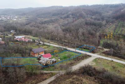 Casa + teren de vanzare - 1