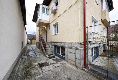 Apartament cu 3 camere la casa | Curte 130 mp | Zona Grivitei strada Vulcan - 23