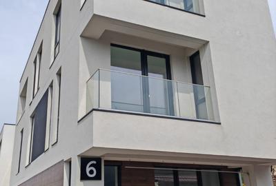 Vila spatioasa Erou Iancu Nicolae(Cambridge School,Mark Twain School) - 1