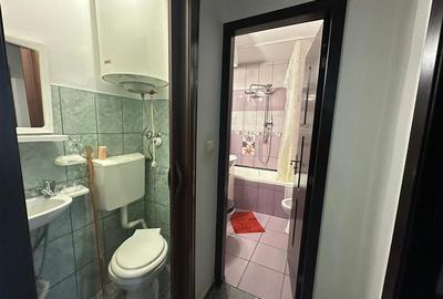 Apartament 3 camere de vanzare, Podu Ros - 11
