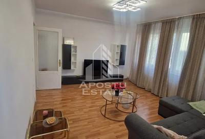 Apartament cu 3 camere decomandat, mobilat în Punctele Cardinale