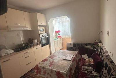 APARTAMENT 3 CAMERE DECOMANDAT FRUMOASA NICOLINA 135000 EURO - 10