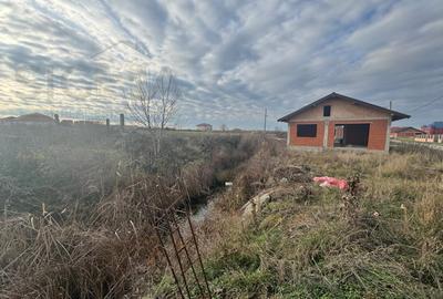Casa de vanzare in Osorhei, comision 0%, in apropiere de Lukoil! - 3