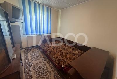 Apartament semidecomandat 37mpu 2 camere boxa la subsol balcon Parcare - 3