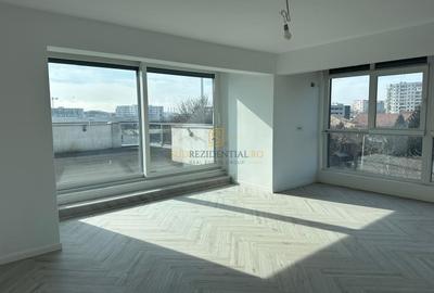 Apartament cu 3 camere decomandat în Apărătorii Patriei