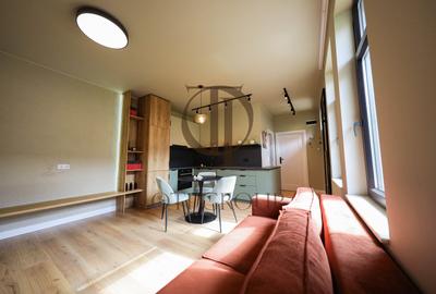 Apartament 2 camere | Central | Traian Moșoiu | Grădină + 2 parcări | Comision 0 - 18