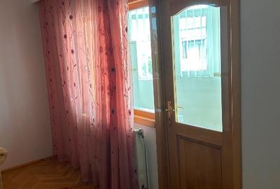 Apartament 2 camere decomandat - 3