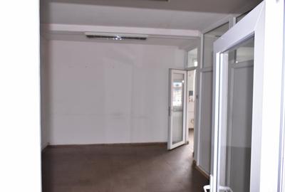 Spatiu comercial 5,4 €/mp, 740mp, Craiovei - Pitesti - 14