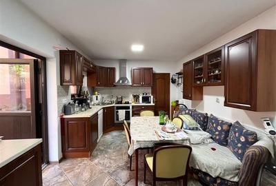 Lugoj, Casa 6 Cam., Teren 511 Mp., Str. Oituz. nr.1 - 36
