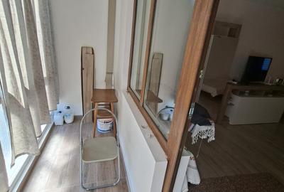 Apartament cu 3 camere decomandat, etaj 4/10, zona Alexandru cel Bun - 11
