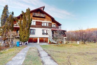 Proprietate rustica la 1 km de Castelul Bran:Doua unitati duplex, arhitectura tr - 1