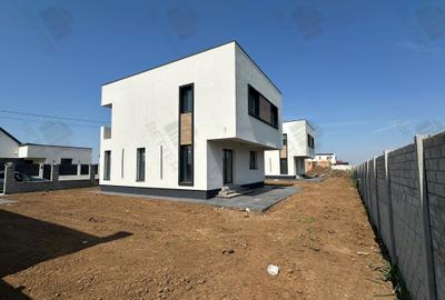 Casă individuală cu 4 camere în Berceni