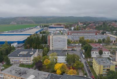 Spațiu de vanzare ideal depozitare judet Brașov Săcele Electroprecizia - 13