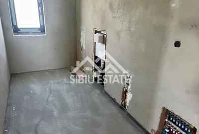 Casa individuala generoasa 5 camere, carport si pivnita curte 500 mp - 15
