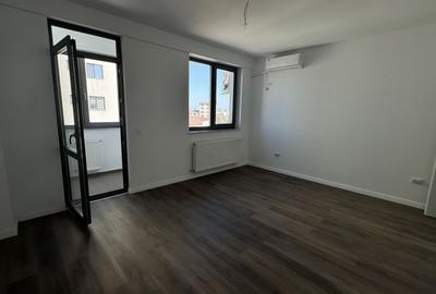 Apartament cu 3 camere decomandat în Inel II