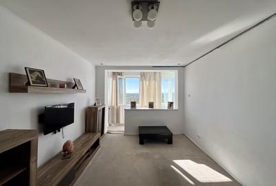 Apartament cu 3 camere decomandat, mobilat în Șagului