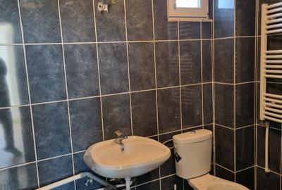 Proprietate generoasa- Casa cu 4 dormitoare si o curte mare - 5