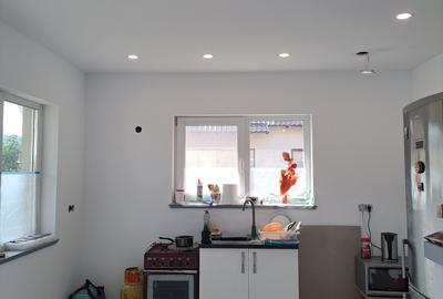 CASA NOUA PE UN NIVEL CU 4 CAMERE DOUA  BAI,LIVING, BUCATARIE  19 ARI TEREN - 20