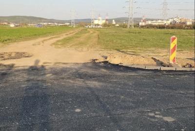 Teren intravilan | 449 MP | AMPOI III | TOATE UTILITĂȚILE | - 2