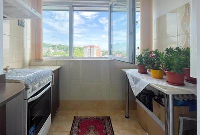Apartament cu 2 camere decomandat în Păcurari