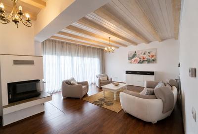 Apartament cu 5 camere decomandat, mobilat în Calea Dumbrăvii