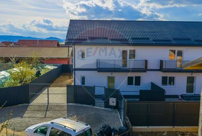 CASA TIP DUPLEX cu 5 camere de vanzare| Cartier Izvor | COMISION 0% - 44