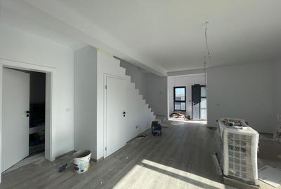 Duplex modern despartit prin baie - Mosnita Noua - 4