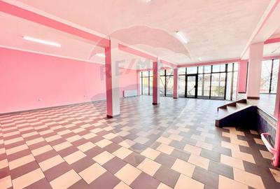 De închiriat spațiu comercial, 175 mp în zona Decebal - 8
